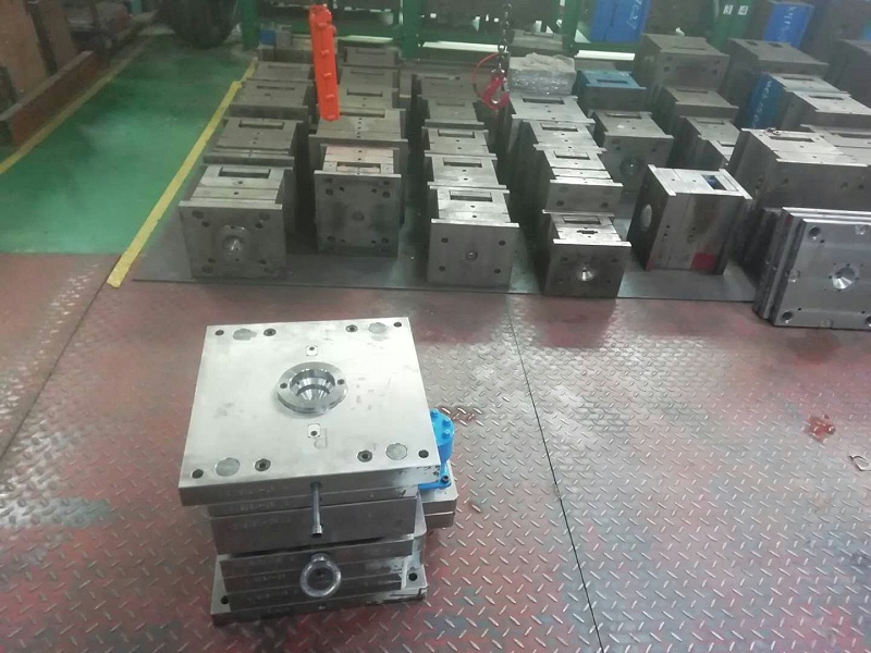 东莞市马驰科注塑模具厂