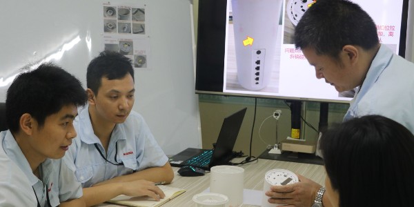 东莞市马驰科注塑模具厂