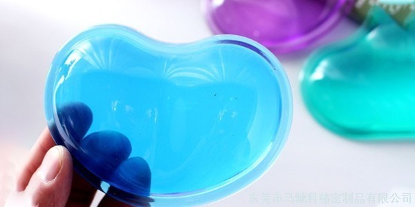 注塑厂告诉你硅胶产品出现气泡的原因